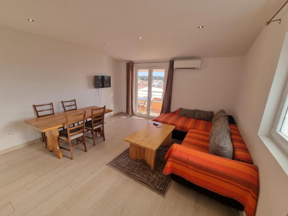 Apartment Furulund Макарска Экстерьер фото